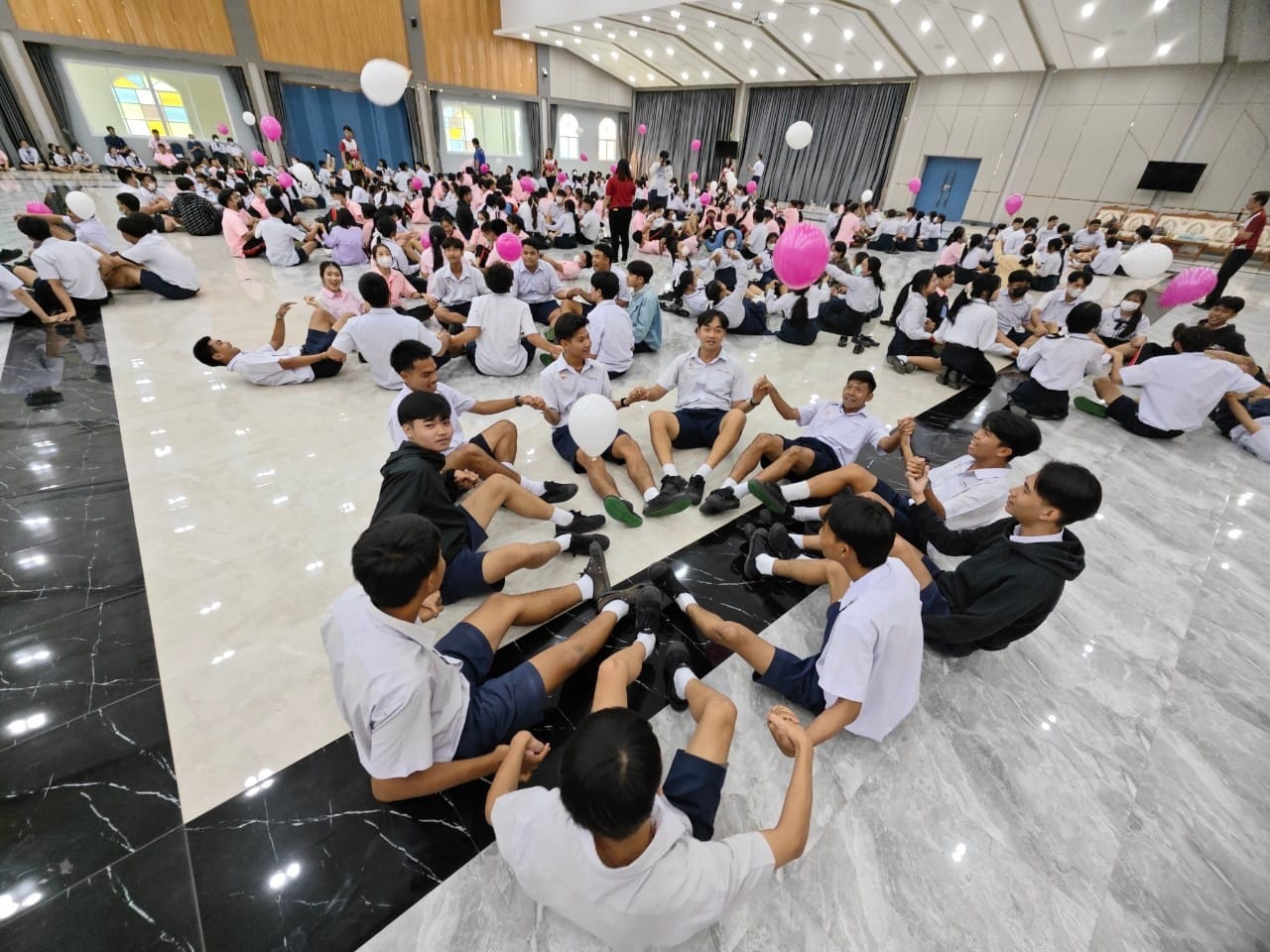 อบรมคุณธรรมจริยธรรมนักเรียนชั้นม.4-6 โรงเรียนดรุณาราชบุรี 