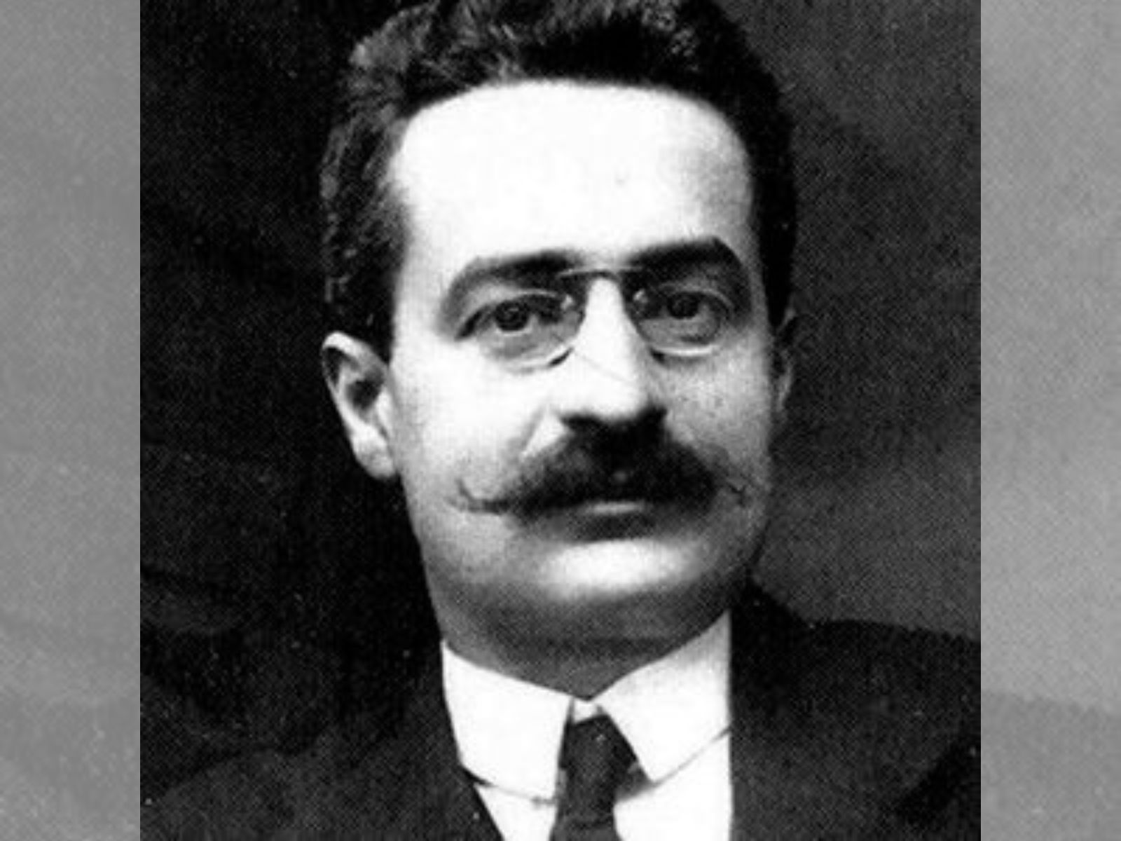 ๑๖ พฤศจิกายน นักบุญโยเซฟ มอสคาติ Saint Joseph Moscati